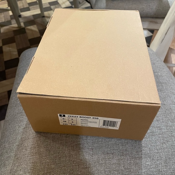 Yeezy Boost 350 Original Oxford Tan - Picture 7 of 14